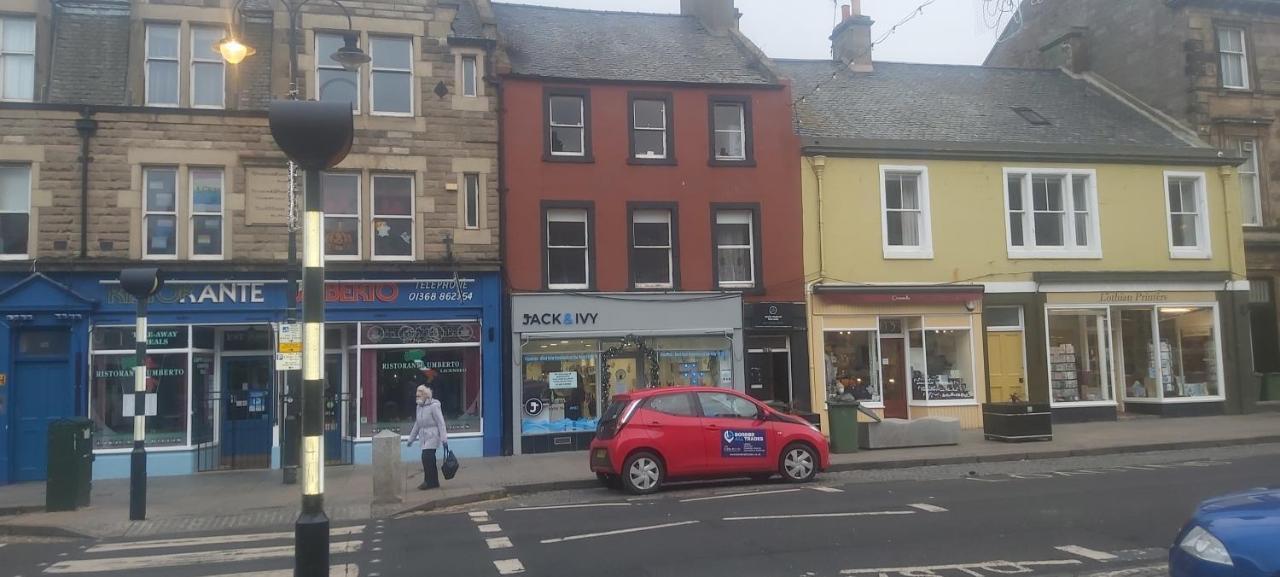 High Street Apartment, Dunbar Tranent Esterno foto